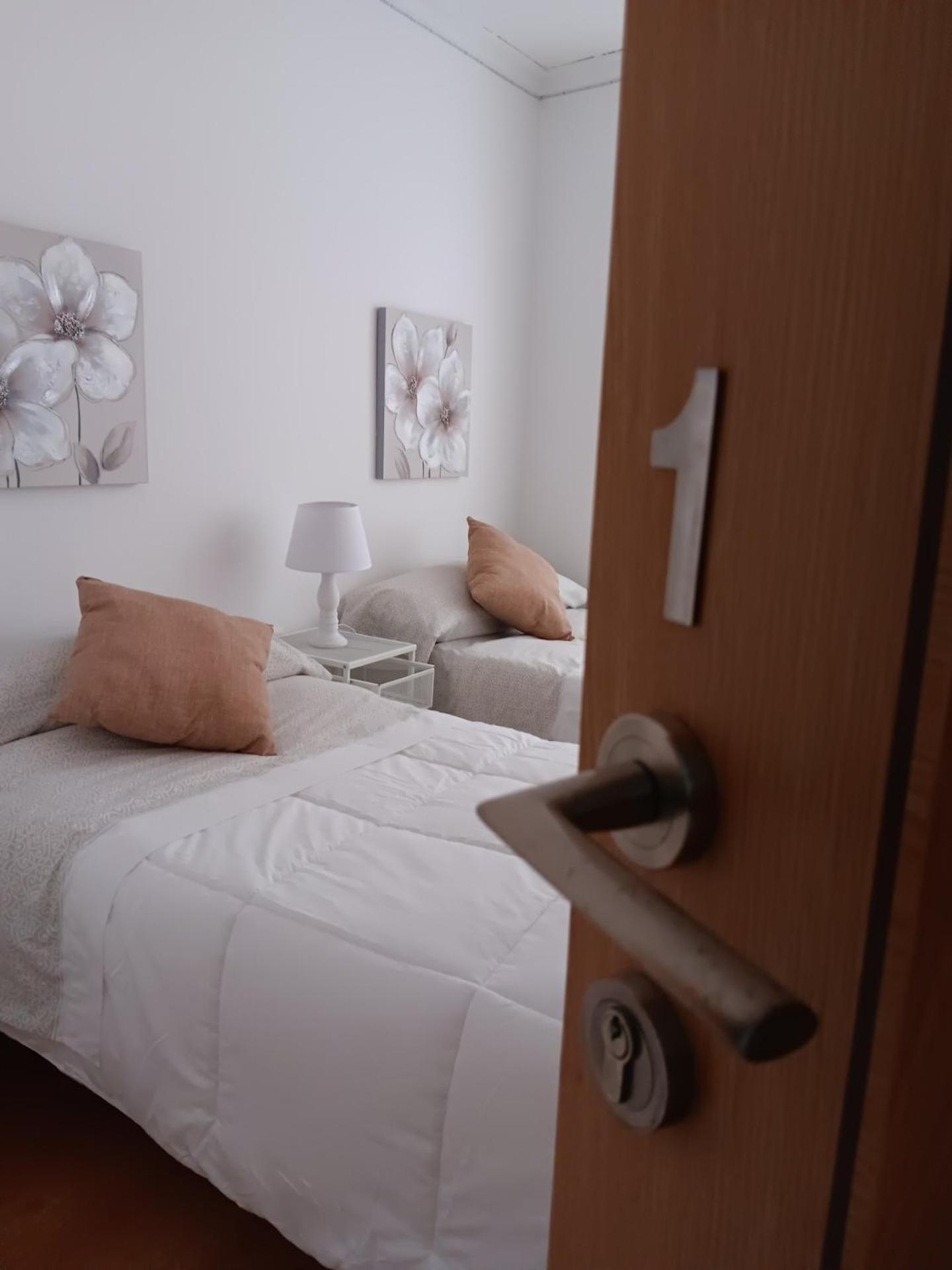 Apartamento Familiar Centro Historico Plaza Ayuntamiento "Ciutat Vella" Valencia Exterior foto